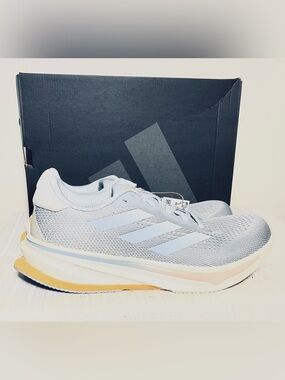 Adidas Super Nova Women’s Light Blue Athletic Running Shoes 10M